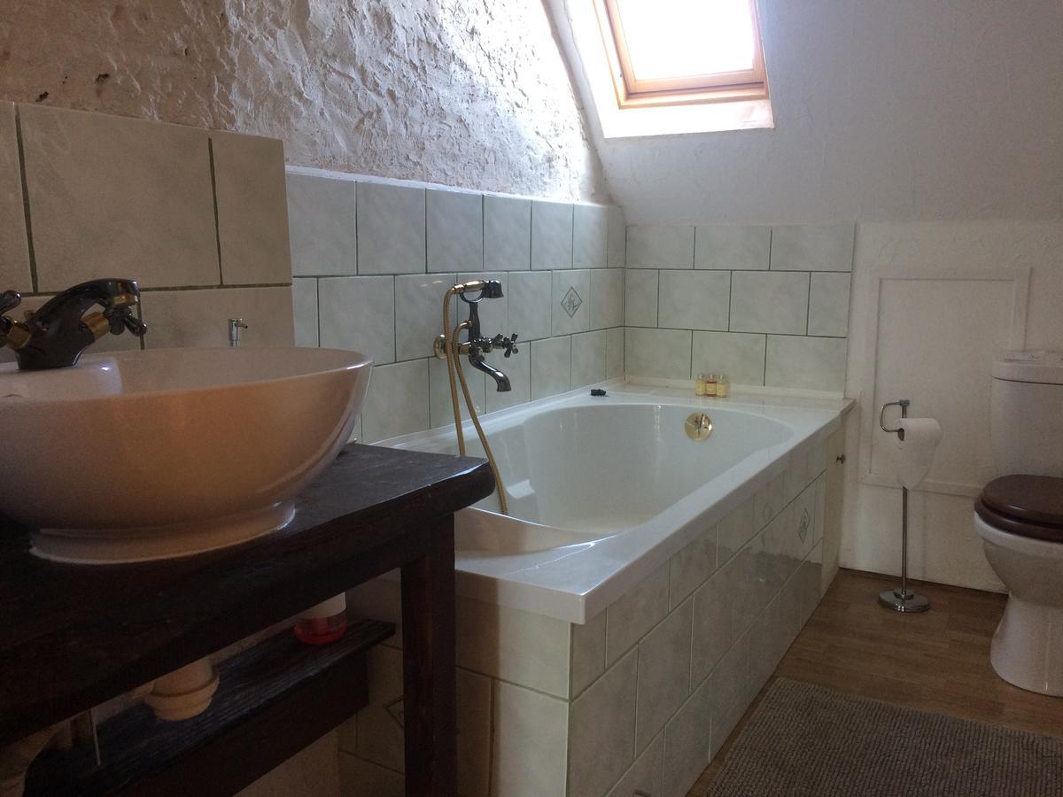 Bed and Breakfast Les Hauts Paturages Ossun-ez-Angles Exterior foto