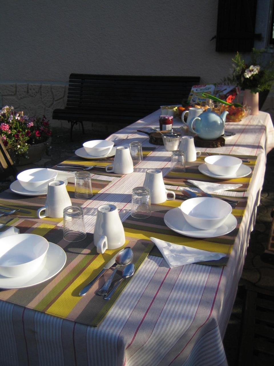 Bed and Breakfast Les Hauts Paturages Ossun-ez-Angles Exterior foto