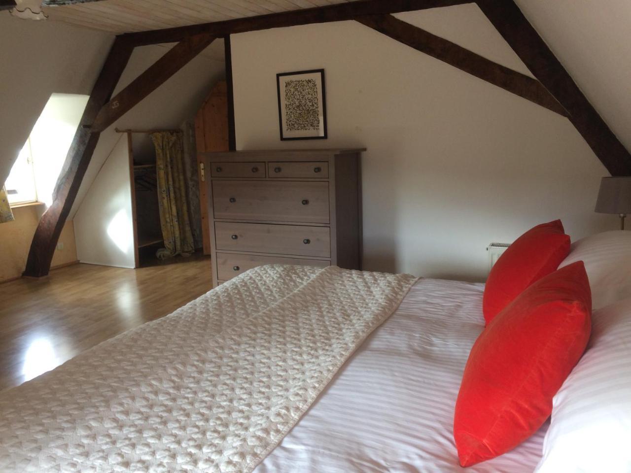 Bed and Breakfast Les Hauts Paturages Ossun-ez-Angles Exterior foto